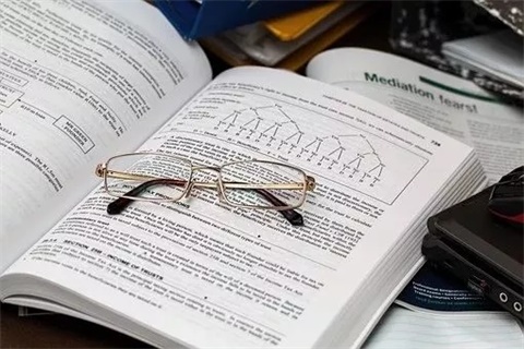 2020年上海虹口區(qū)自考專升本報(bào)名條件